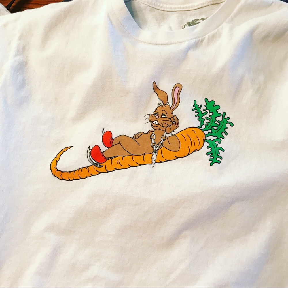 Icy rabbit tee